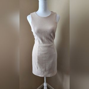 Forever21 beige cream stretchy dress for nay occasion size M
